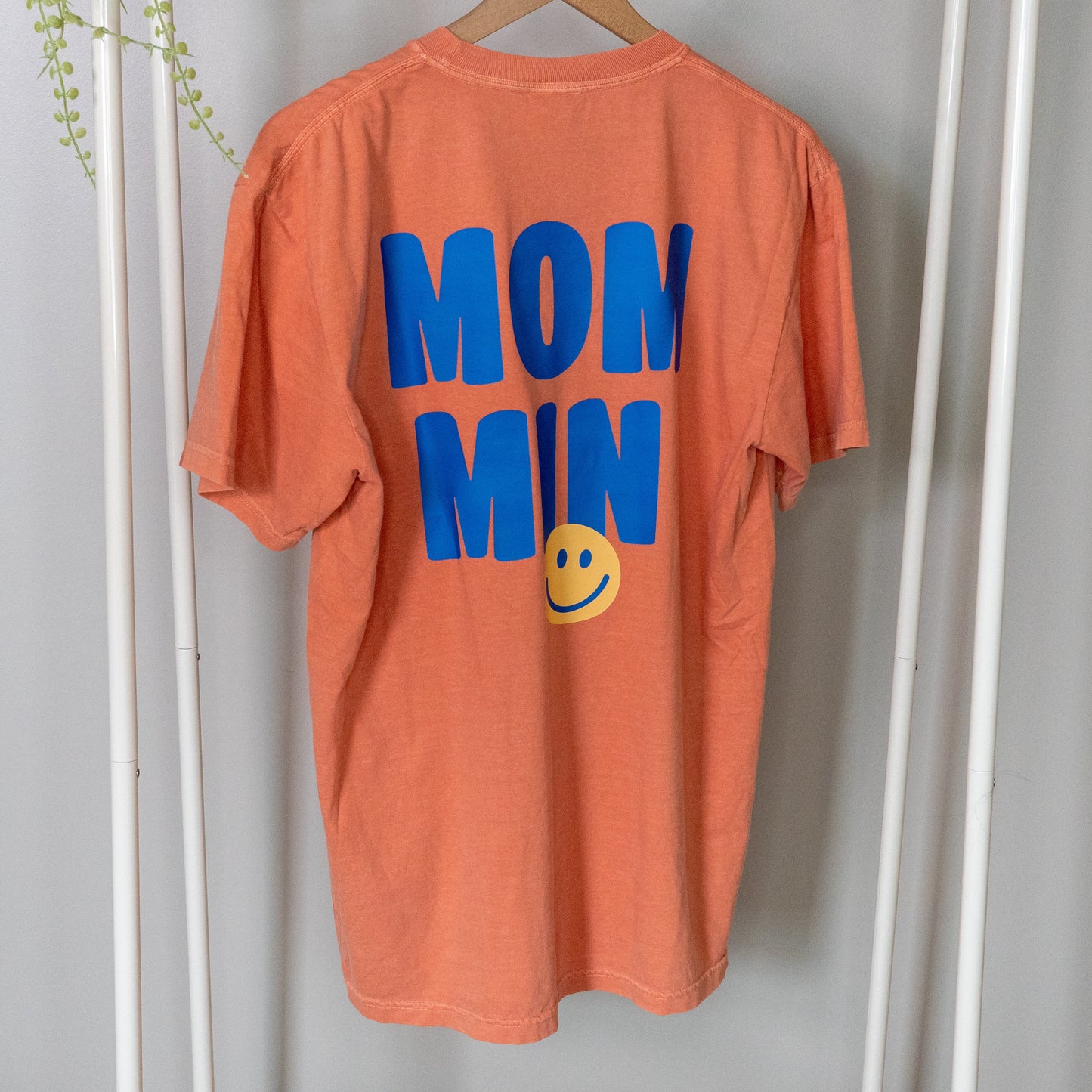 Mommin’ T Shirt - Terracotta